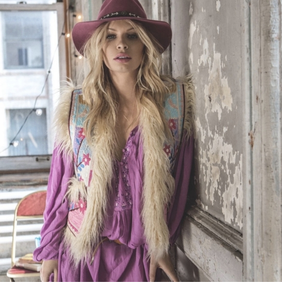 Spell Penny Lane Vest OS - Picture 3 of 17